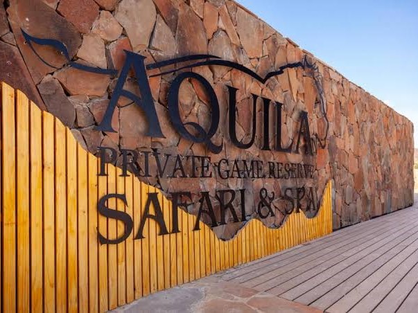 Aquila entrance